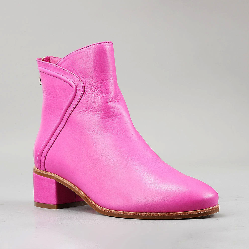 Revelle - Hot Pink - Le Sansa