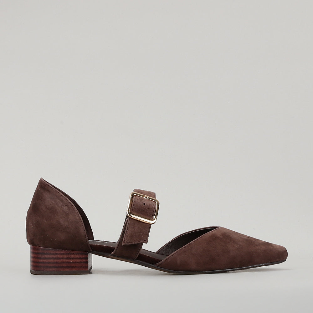 Boost - Chocolate Suede - LE SANSA