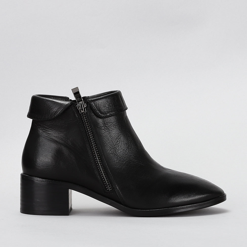 Reno - Black - LE SANSA