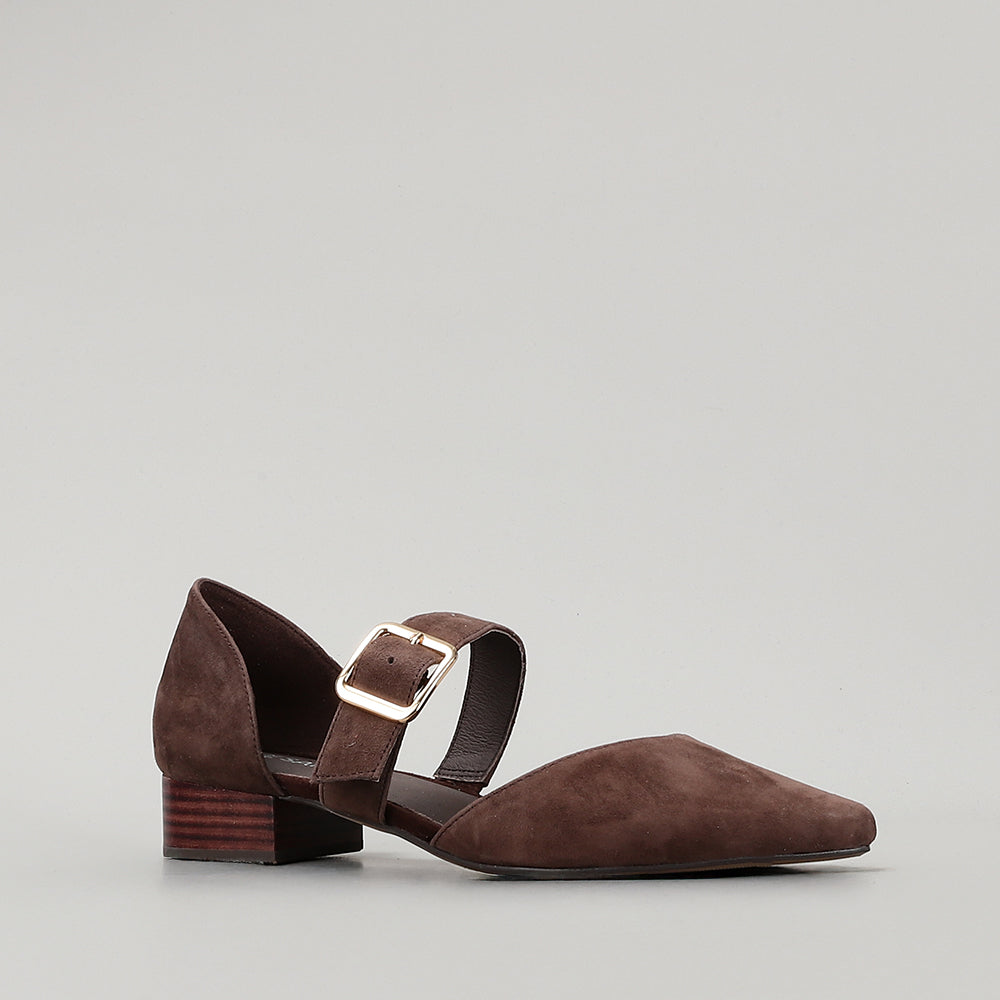 Boost - Chocolate Suede - LE SANSA