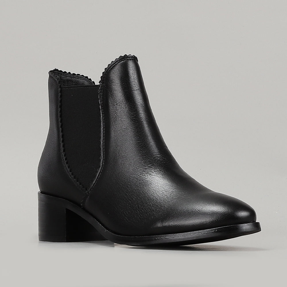Rodeo - Black - LE SANSA