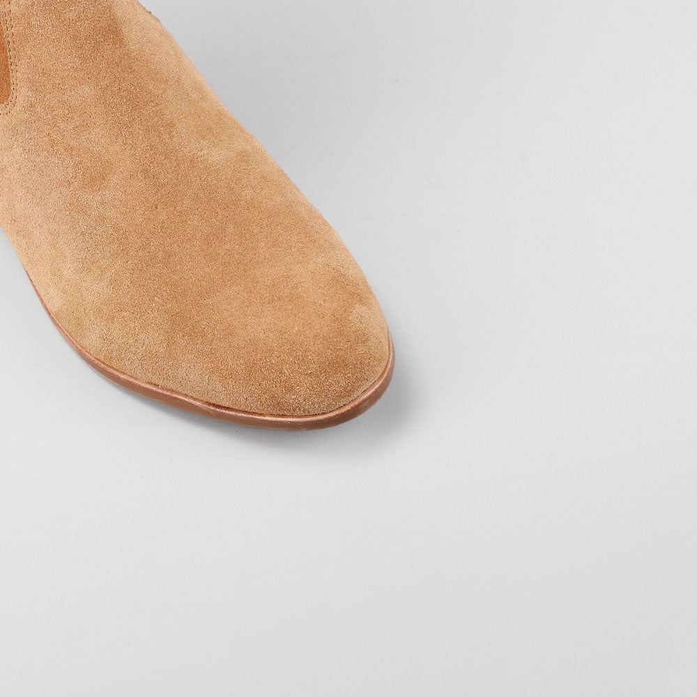 Marque - Butterscotch Micro Suede - Le Sansa