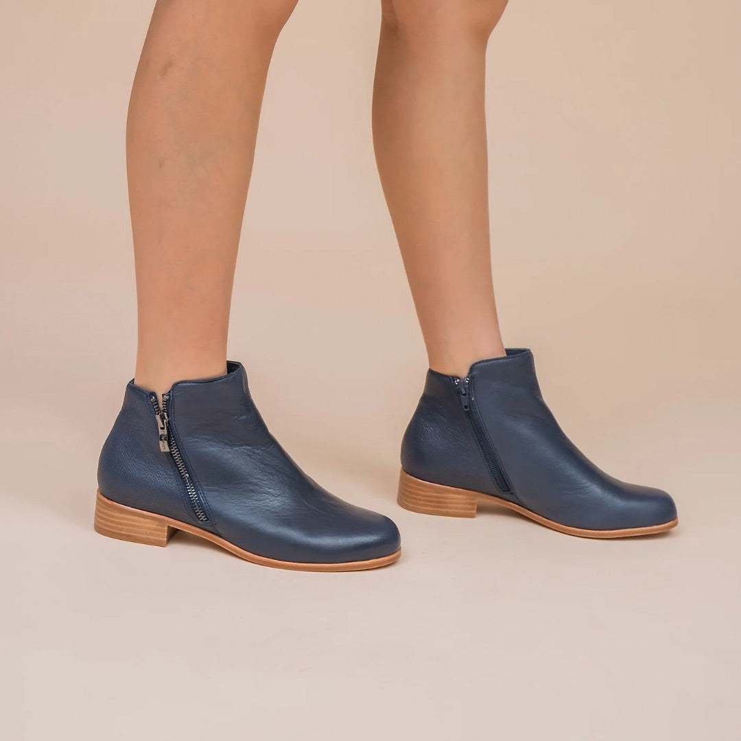 Murphy - Navy - Le Sansa