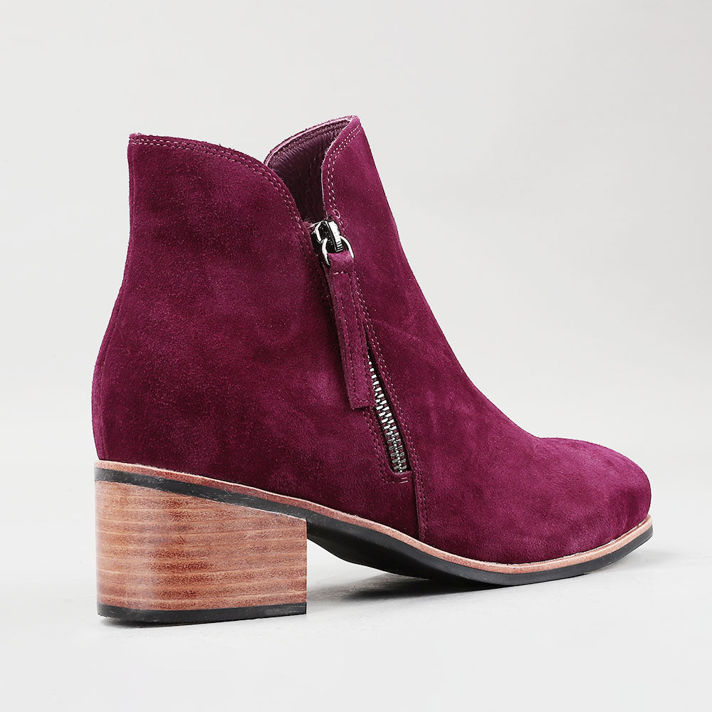 Oxley 2.0 - Burgundy Suede - Naked Arches
