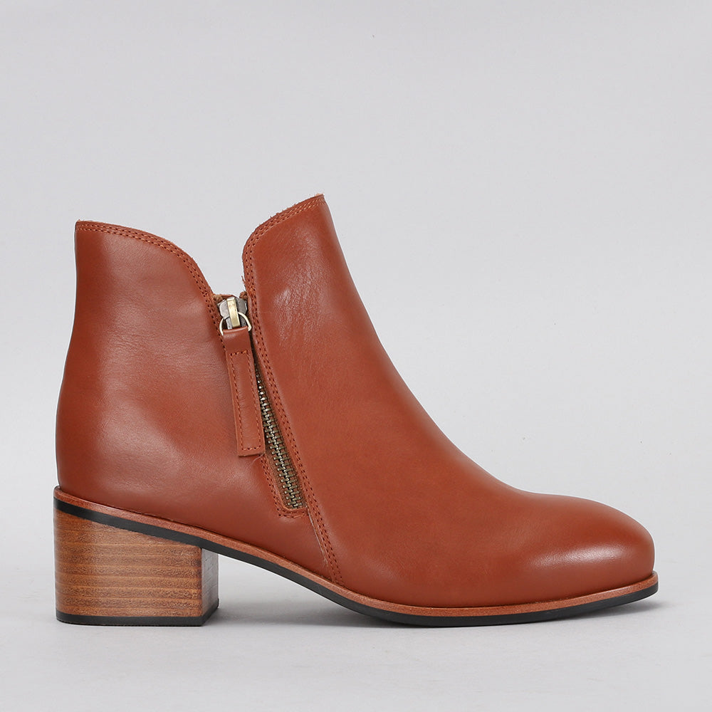 Oxley 2.0 - Cognac - Naked Arches