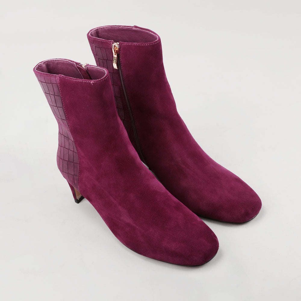 Vesper - Burgundy Suede - Le Sansa