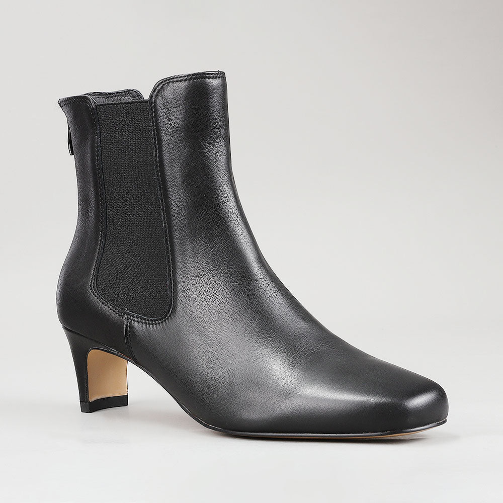 Viola - Black - Le Sansa